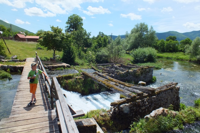Quelle des Flusses Gacka