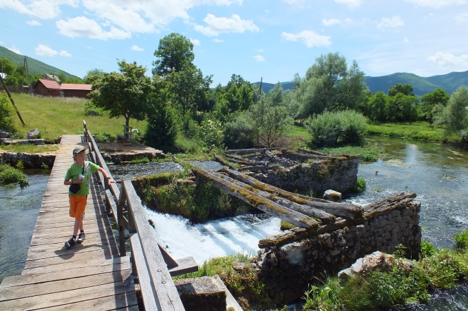 Quelle des Flusses Gacka