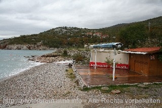 SIBINJ > vor Senj > auf dem Autocamp 2