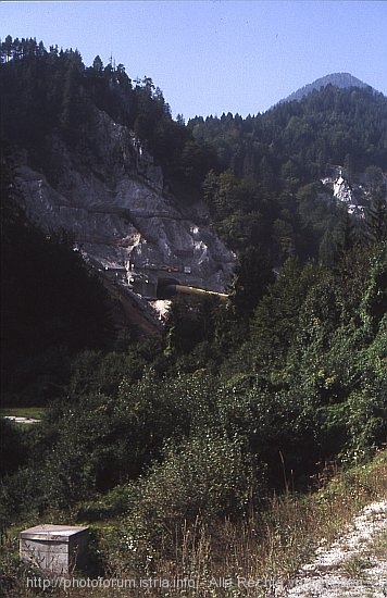0618 KARAWANKENTUNNEL > Tunnelbaustelle auf österreichischer Seite (1987)