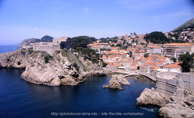 DUBROVNIK > Uvala Pile mit der Festung Lovrinejac