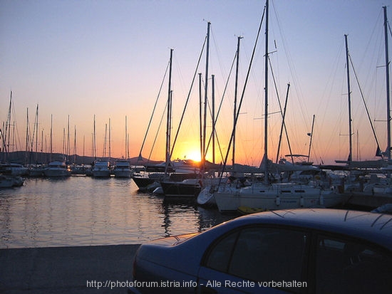 BIOGRAD NA MORU > Sonnenuntergang.jpg