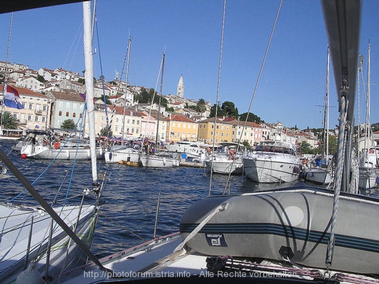 MALI LOSINJ > Blick zur Hafenpromenade.jpg