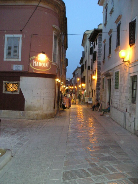 Porec_Night.jpg