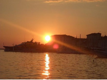 POREC > Hafen > Prince of Venezia - fährt regelmäßig nach Venedig