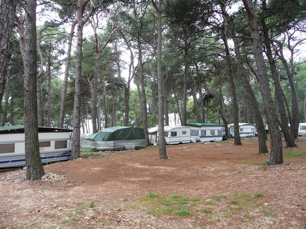 CAMPING CIKAT