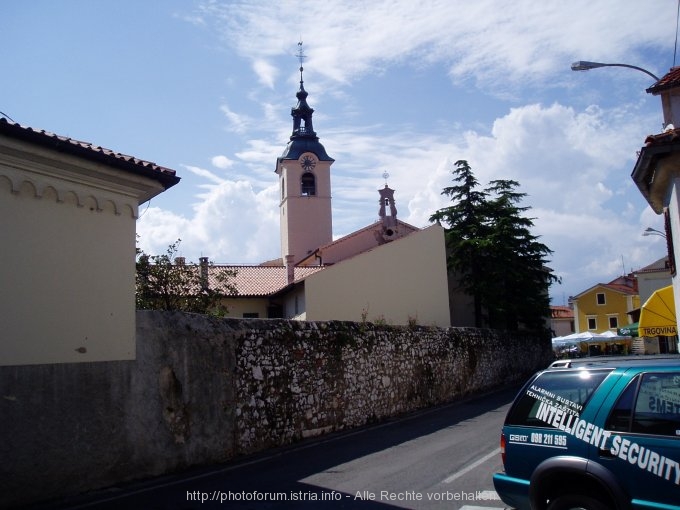 RIJEKA > Trsat > Glockenturm > Kirche der Hl.Maria von Loreto