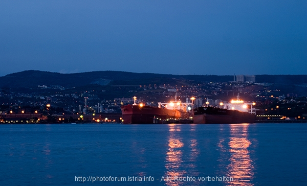 I > TRIESTE > von Muggia nach Triest