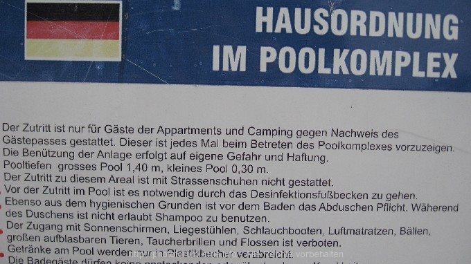 ZATON > Camping  Village > Pool > Hausordnung