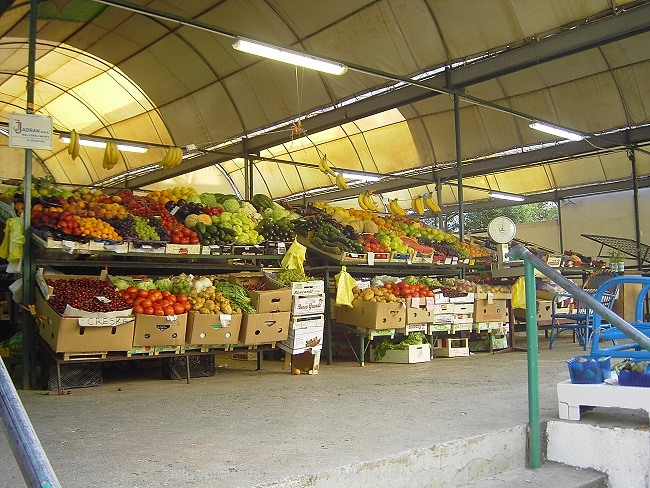 MALI LOSINJ > Markthalle in Mali Losinj