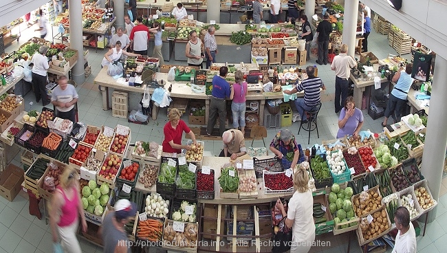 LABIN > Markthalle in Labin