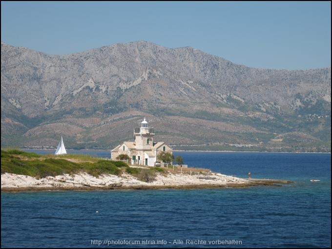 1. Platz < Reinhard > SUCURAJ > Leuchtturm auf der Insel Hvar