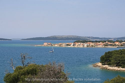 INSEL KRAPANJ > zwischen Sibenik und Split