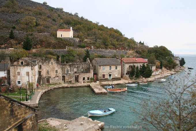 TRIBANJ > vor Starigrad Paklenica