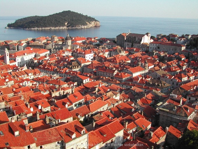 DUBROVNIK > Blick über die Dächer der Stadt