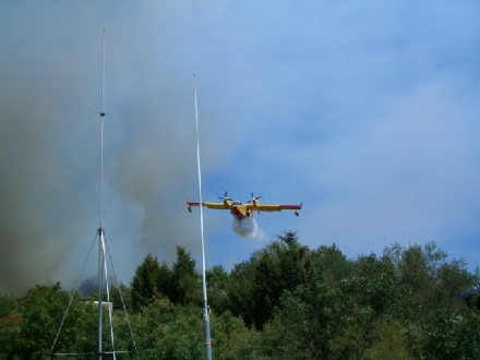 WALDBRAND > POMER > Wasserflugzeug > Abwurf 01