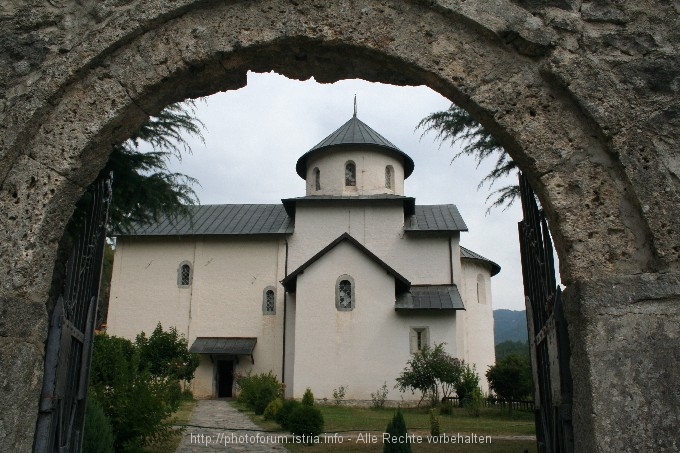 Kloster Moraca 3