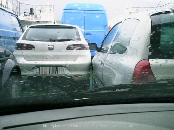 AUTOFÄHRE Mišnjak-Jablanac > ganz schön eng