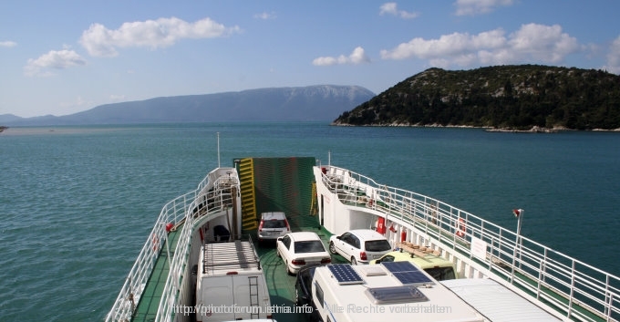 PLOCE > Überfahrt nach Trpanj