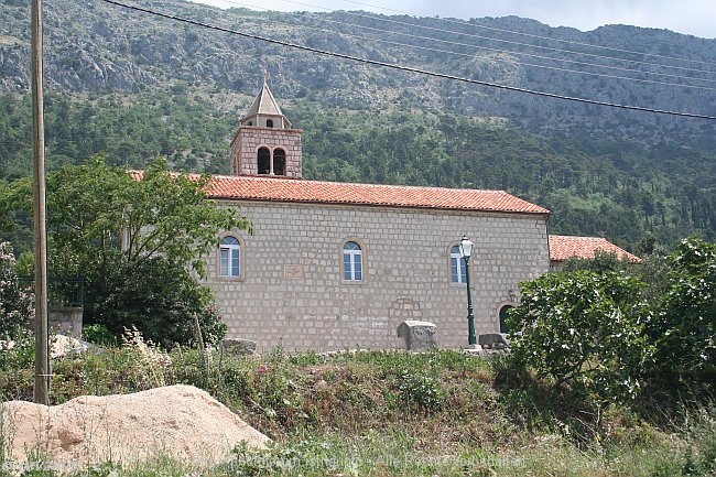 PRIDVORJE > Kirche der heiligen Sergius und Bacchus