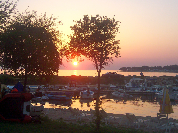 POREC > UVALA SV. MARTIN > kleiner Hafen