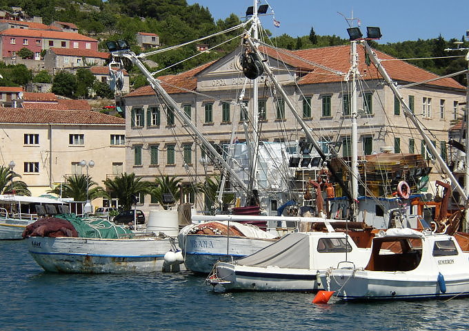 VELA LUKA > Hafen