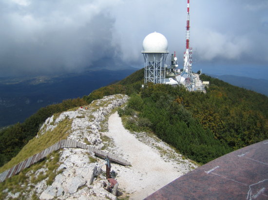 NATURPARK UCKA > Gipfel Vojak