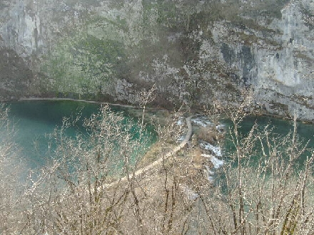 WINTER IM NATIONALPARK PLITVICER SEEN