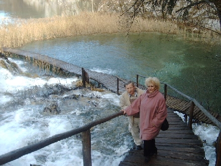 WINTER IM NATIONALPARK PLITVICER SEEN