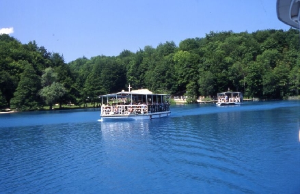 NATIONALPARK PLITVICER SEEN > Jezero Kozjak > Bootstransfer