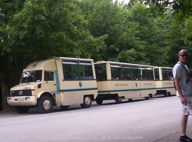 NATIONALPARK PLITVICER SEEN > NP-Transportmittel > Elektro-Bus