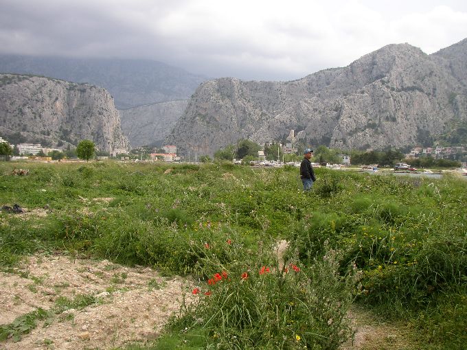 OMIS > Autocamp Galeb 4