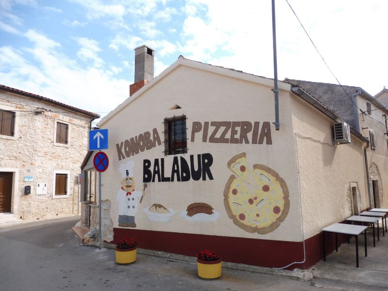 Pizzeria neu 2