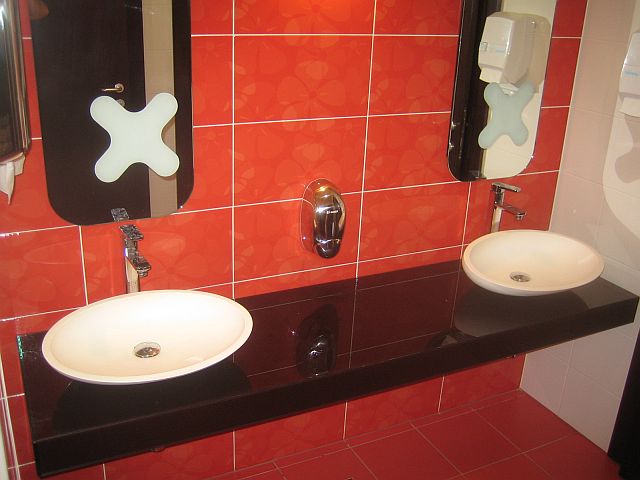 SISAN > Hotel Velanera > Toilette