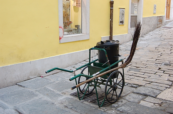 PULA > Strassenreinigung