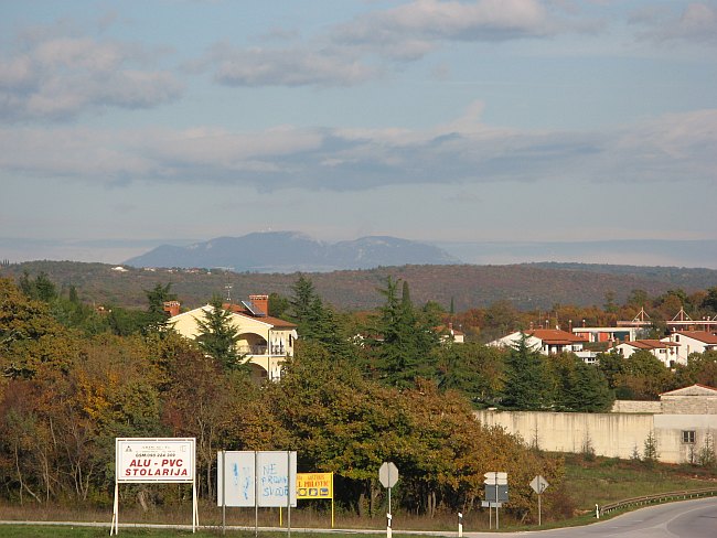 ROVINJSKO SELO > Blick über die Halbinsel Istrien zum Ucka