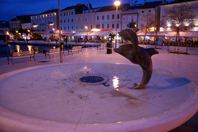 Mali Losinj > Hafen im April