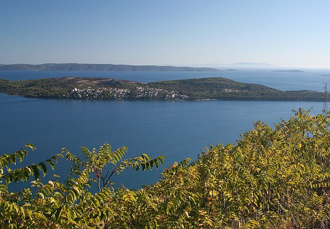 Mitteldalmatien: ADRIAAUSBLICK > Inseln Ciovo, Solta und Hvar