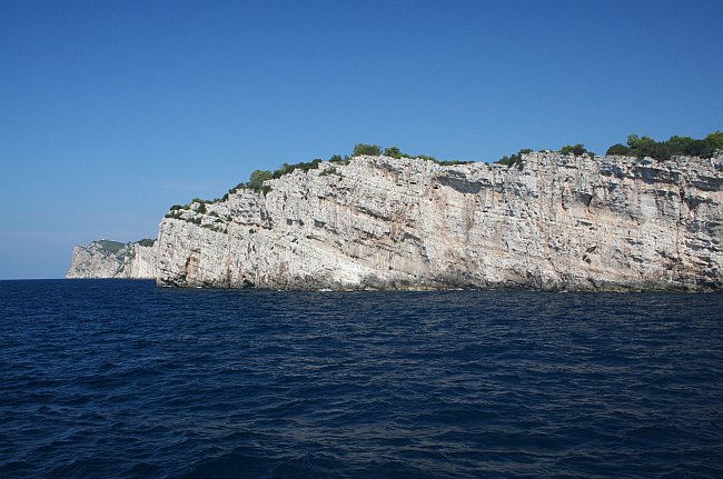 Norddalmatien: DUGI OTOK > Klippen des Naturpark Telascica