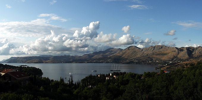 Süddalmatien: CAVTAT > Blick zur Küste