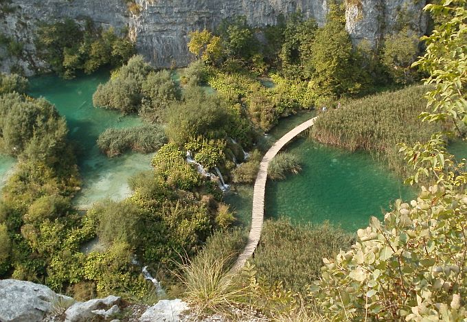 Lika-Senj: PLITVICE > Eingang 1 > Rundweg obere Seen (2)