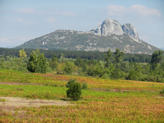 1. Platz < ELMA > Lika-Senj: Der Berg ZIR