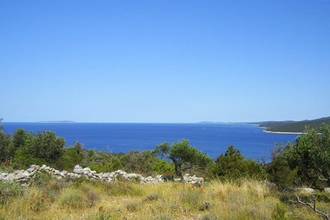 ILOVIK > Blick auf Losinj und Susak