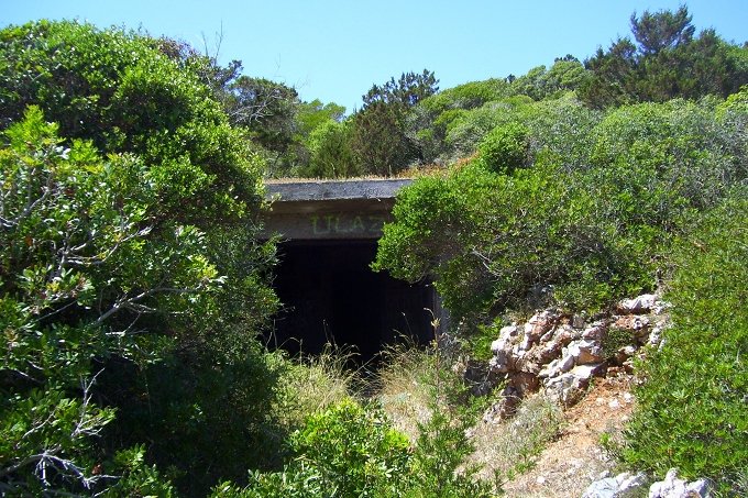 145_Bunker_in_der_Parknu-Bucht.JPG