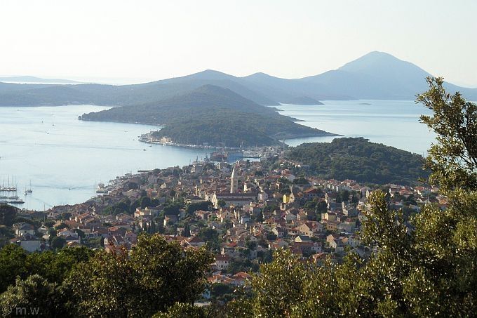 Wanderung zum Kap Kornu 30 > Blick auf Mali Losinj