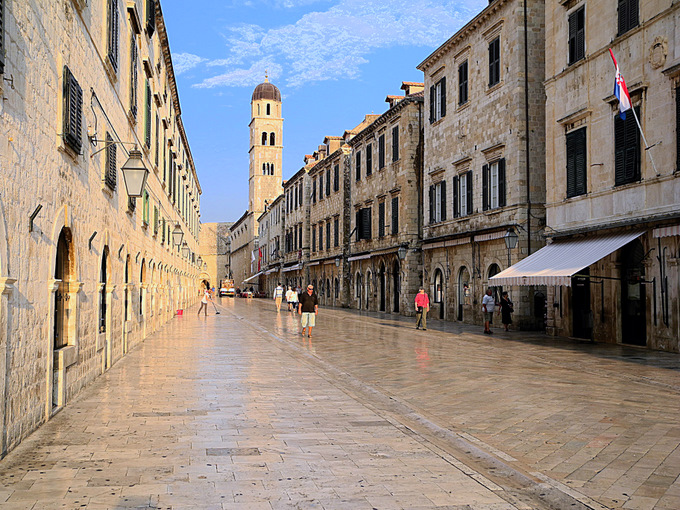 Dalmatien: DUBROVNIK > Stradun