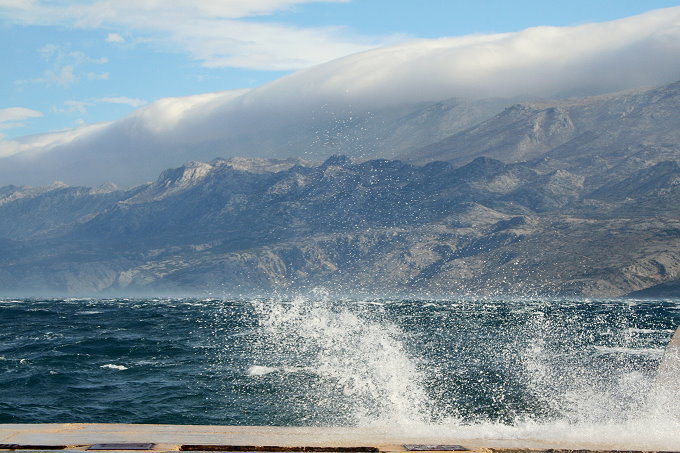 Kvarner/Velebit: ZIGLJEN auf Pag > Fähranlegestelle bei Bura