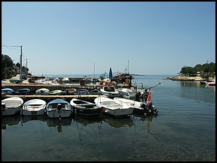 Kvarner: TOVARNELE auf Pag > Fischerhafen