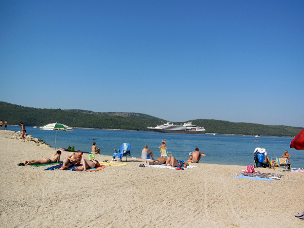 Dalmatien: SIBENIK > Strand Camping Solaris