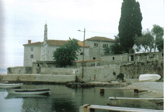 Otok KRK > Glavotok Franzikanerkloster 4